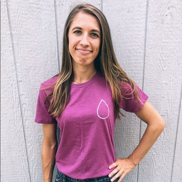 Quickened Clean Tee - Picture 2 of 2